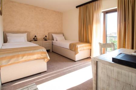 Отель Helada в Тиват - Черногория