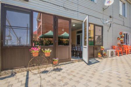 Отель Гостевой дом Изумруд в Геленджик - Россия