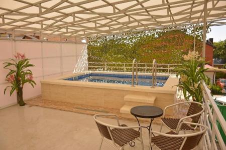 Отель Гостевой дом Изумруд в Геленджик - Россия