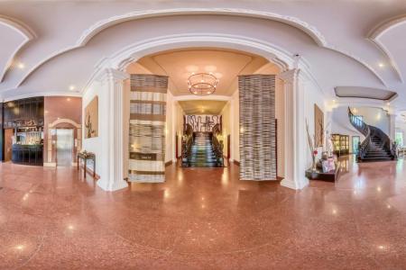 White Mansion Boutique Hotel