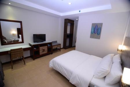 MO2 Westown Lagoon Coron