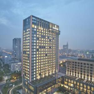 отель Renaissance Shanghai Caohejing Hotel