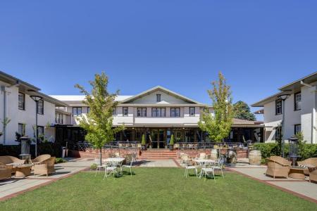 Hotel Kurrajong Canberra