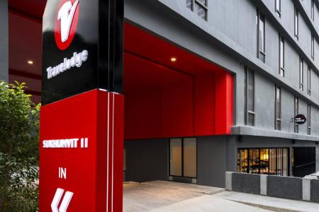 Отель Travelodge Sukhumvit 11 в Сукхумвит - Таиланд