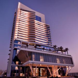 отель Grand Plaza Movenpick Media City