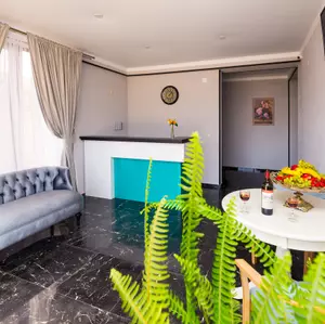 отель Be My Guest Hotel