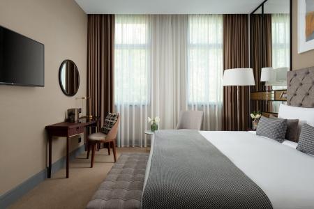 Отель Chekhoff Hotel Moscow Curio Collection by Hilton в Москва - Россия