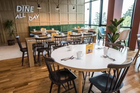 Отель Holiday Inn Telavi в Телави - Грузия