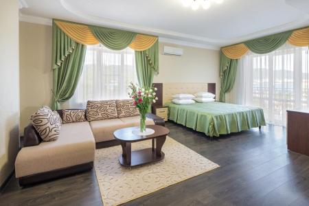 Отель Роял гостевой дом в Геленджик - Россия