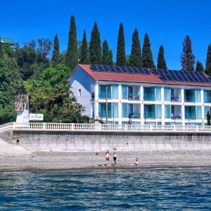 отель La Familia