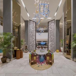 отель Andaz Dubai The Palm