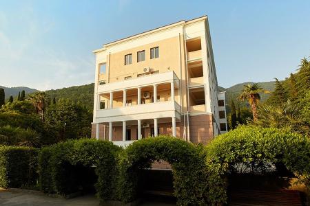 Отель Old Gagra Hotel в Гагра - Абхазия