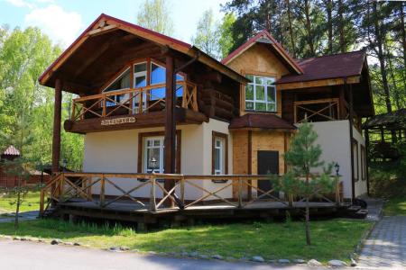 Отель Лесотель в Республика Алтай - Россия