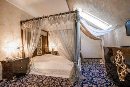 Отель Dombai Palace в Домбай - Россия