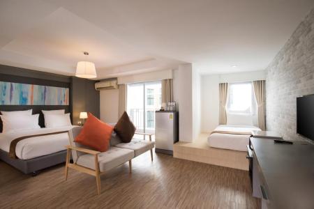 Отель Journeyhub Pattaya Central в Паттайя - Таиланд