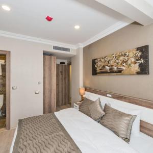 отель Alphonse Hotel