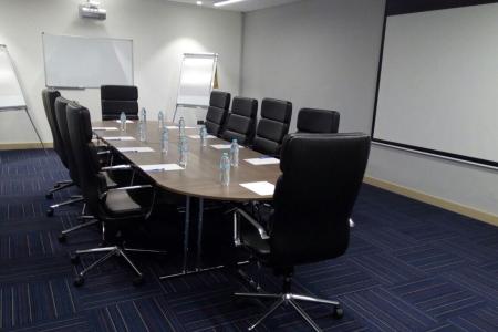 Premier Inn Dubai Ibn Battuta Mall