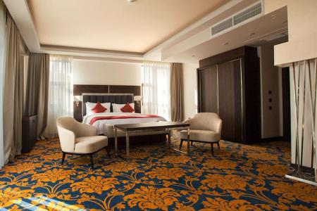 Ramada Hotel & Suites