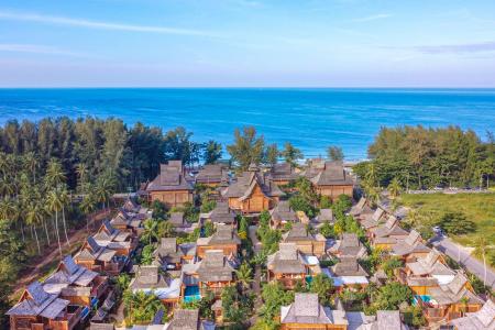 Отель Santhiya Phuket Natai Resort & Spa в пляж Натай - Таиланд