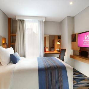 отель Swiss-Belhotel Pondok Indah