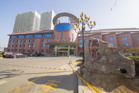 Отель Dalian Kerren Hotspring Club в Далянь - Китай
