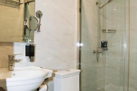 Отель Chveni Ezo Boutique Hotel в Кобулети - Грузия