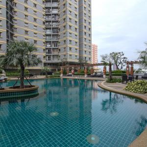 отель The Narathiwas Hotel & Residence Sathorn Bangkok