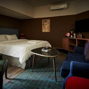 отель Josh Hotel