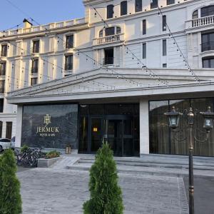 отель Jermuk Hotel & Spa