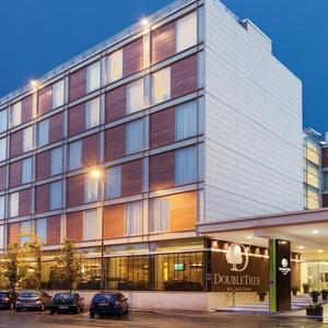 отель Doubletree by Hilton