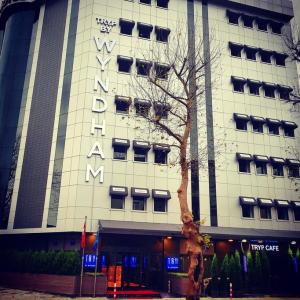 отель Tryp By Wyndham Istanbul Sancaktepe