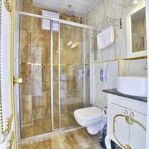 отель Nayla Palace Hotel
