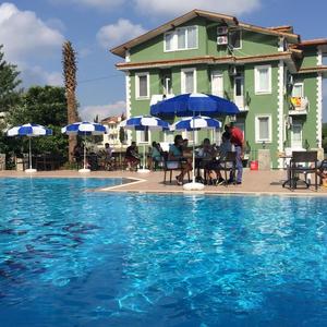 отель The Green Valley Hotel