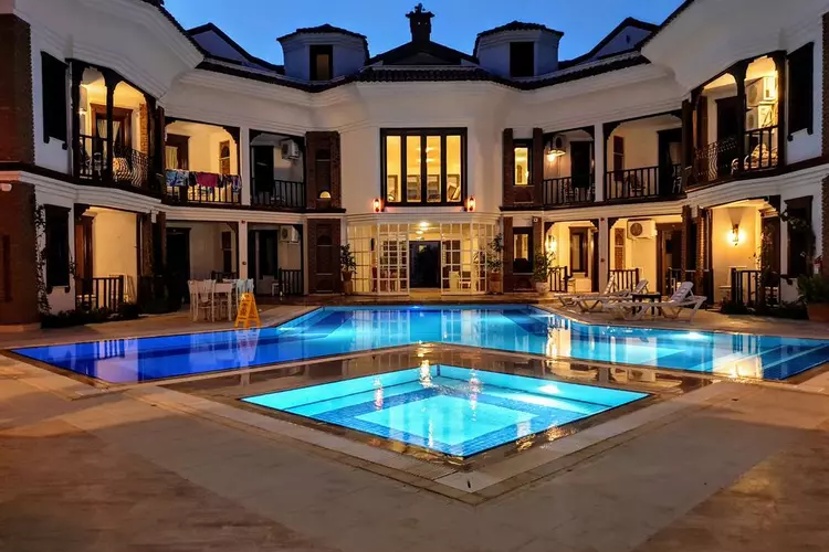 Nish Caria Boutique Hotel