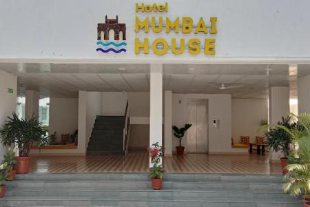 Отель Mumbai House Goa в Калангут - Индия