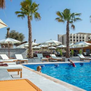 отель The Longbeach Campground