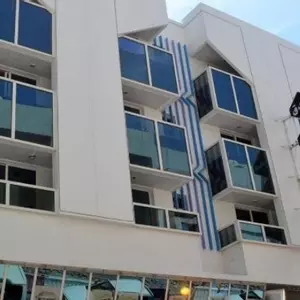 отель Maaeen Hotel