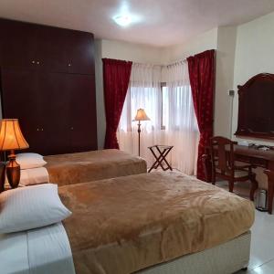 отель Ivory Hotel Apartments