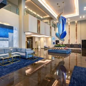отель Centara West Bay Hotel & Residences Doha