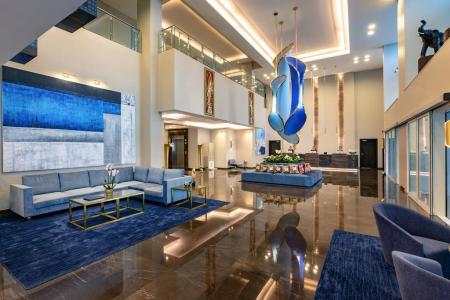Отель Centara West Bay Hotel & Residences Doha в Доха - Катар