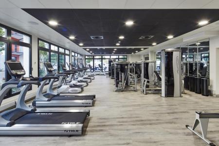 Kyriad Prestige Lyon Est - Saint Priest Eurexpo