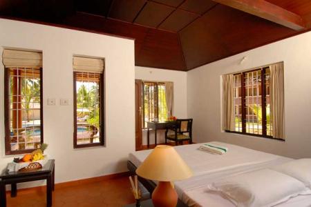 Отель Abad Harmonia Beach Resort - Kovalam в Керала - Индия