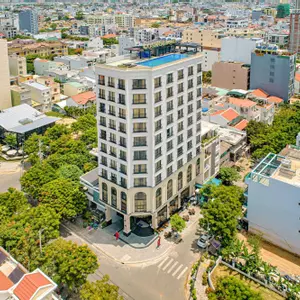 отель Cosmos Hotel Danang