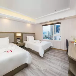 отель Golden Rose Hotel