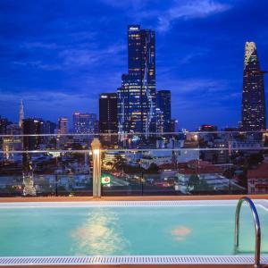 отель Winsuites Saigon