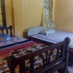 отель Prakash Holiday Homes