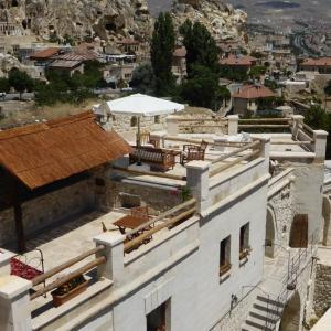 отель Canyon Cave Hotel