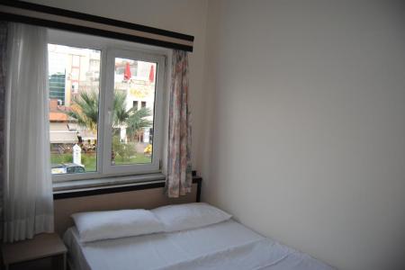 Anzac House Youth Hostel