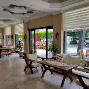 отель Altinersan Hotel Altinkum Didim