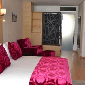 отель Le 135 Hotel